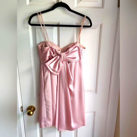 BCBG Maxazria pink cocktail dress sz 4 - Picture 2 of 4